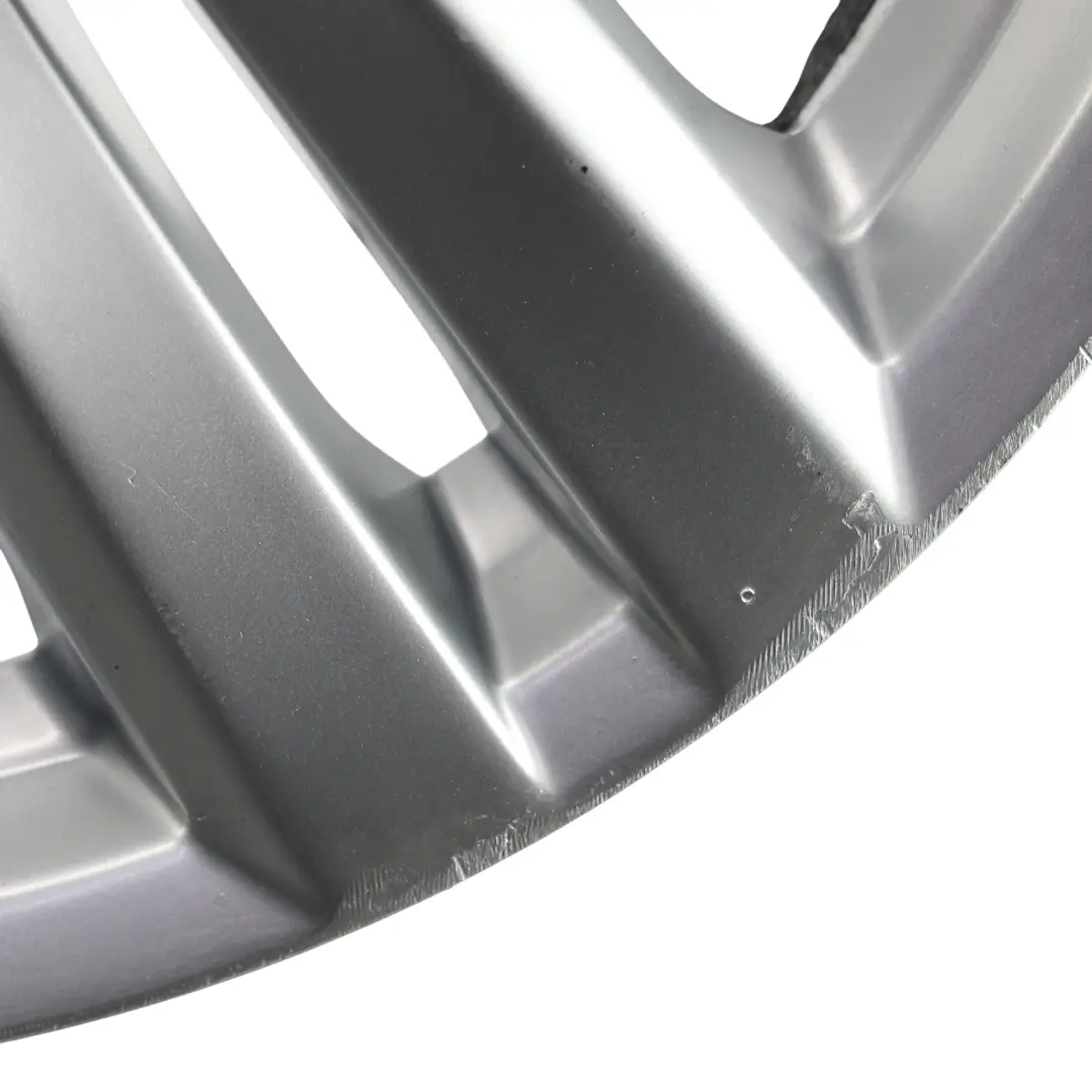 VW Volkswagen Passat B7 Silberne Leichtmetallfelge 18" 8J ET44 - SKU 3AA601025H-2 - Teilenummer 3AA601025H