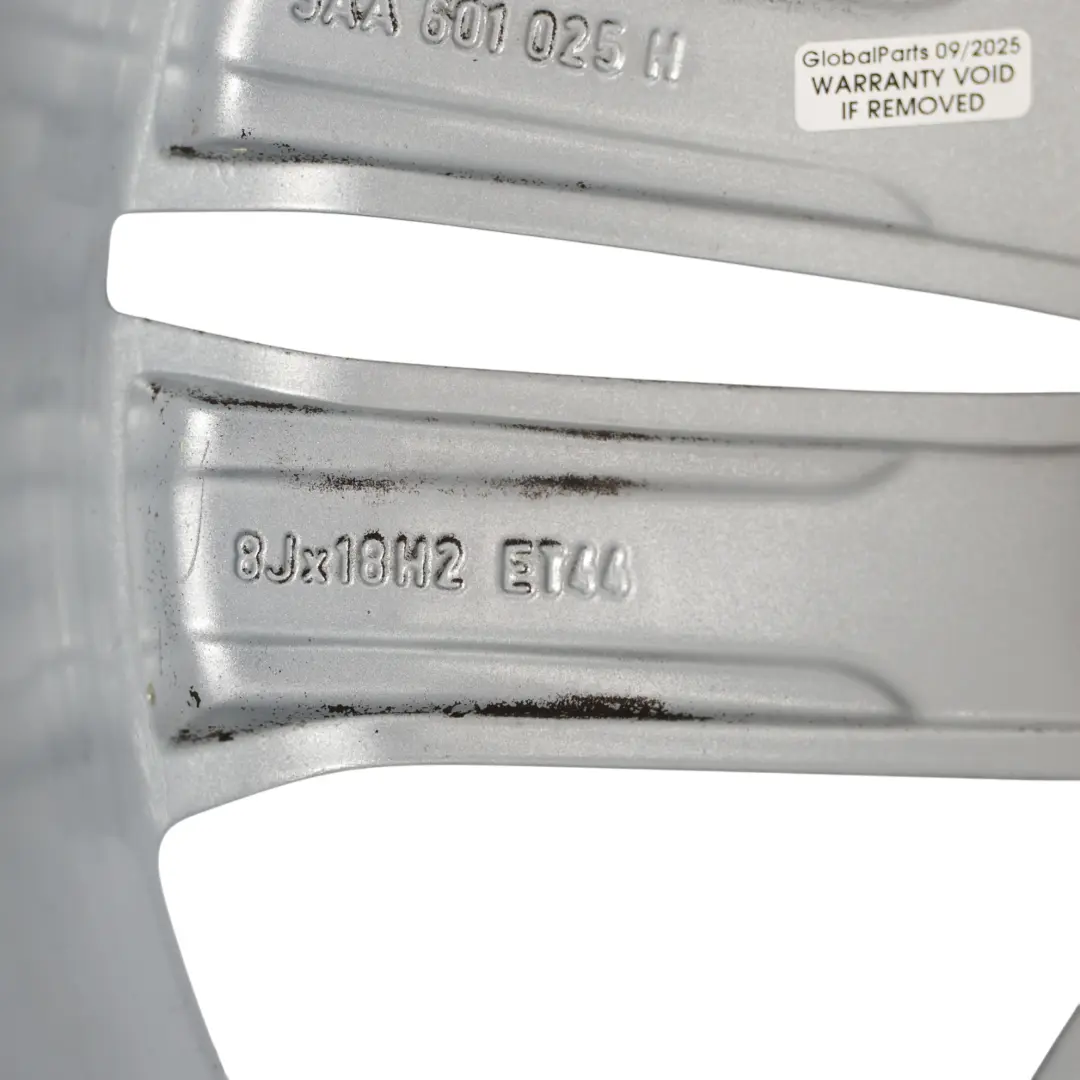 Alloy Rim 18" 8J ET44 to VW Volkswagen Passat B7 Silver Wheel with Part number 3AA601025H VW Volkswagen Passat B7 Silver Wheel Alloy Rim 18" 8J ET44 - SKU 3AA601025H-3 - Part number 3AA601025H