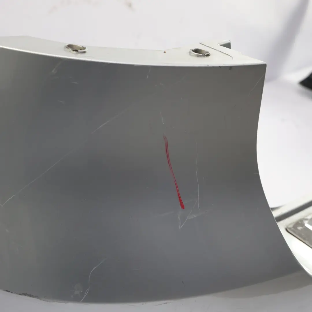 Tylny Zderzak Reflex Silver Srebrny Metalik - A7W do VW Passat B7 Variant o numerze 3AF807421A VW Passat B7 Variant Tylny Zderzak Reflex Silver Srebrny Metalik - A7W - SKU 3AF807421A-RES - Numer Części 3AF807421A