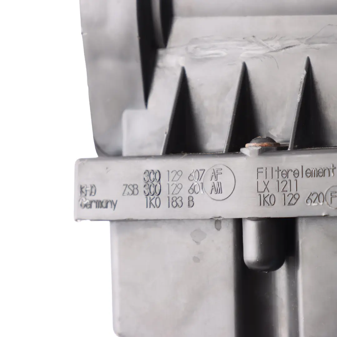 Filter Housing Trim Box Diesel Engine to Volkswagen Caddy Maxi Air with Part number 3C0129607AF Volkswagen Caddy Maxi Air Filter Housing Trim Box Diesel Engine - SKU 3C0129607AF - Part number 3C0129607AF