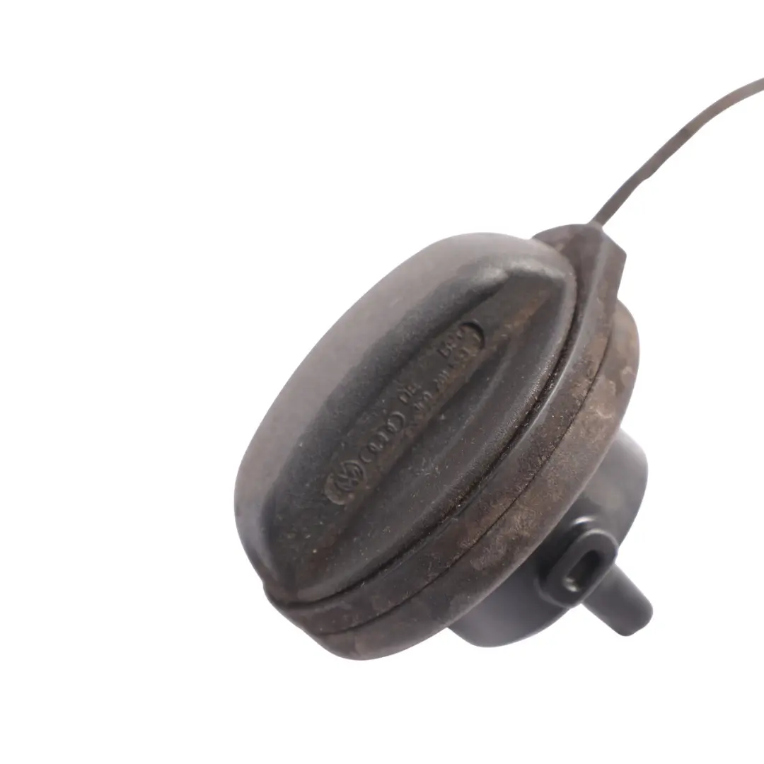 8F Tapa Del Depósito De Combustible Tapa Negra para Audi A4 B8 A5 con número de pieza 3C0201553J Audi A4 B8 A5 8F Tapa Del Depósito De Combustible Tapa Negra - SKU 3C0201553J - Número de pieza 3C0201553J