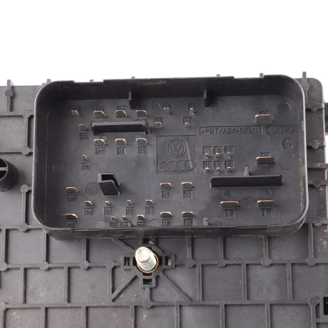 VW Volkswagen Tiguan 5N Passat B7 Engine Bay Fuse Relay Box Terminal - SKU 3C0937125A-1 - Part number 3C0937125A