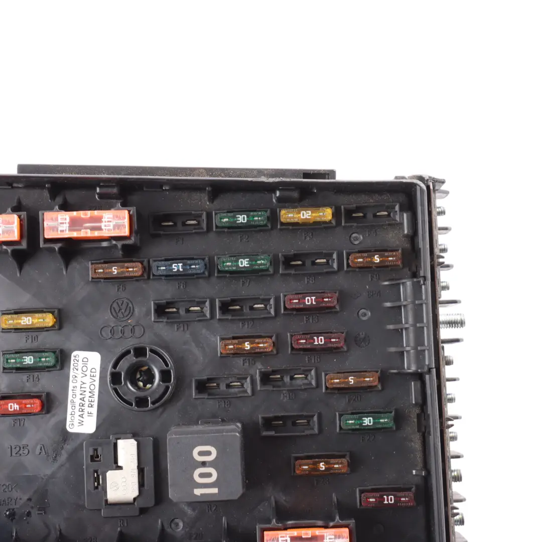 Caja De Fusibles Relé Terminal para VW Volkswagen Tiguan 5N Passat B7 con número de pieza 3C0937125A VW Volkswagen Tiguan 5N Passat B7 Caja De Fusibles Relé Terminal - SKU 3C0937125A-1 - Número de pieza 3C0937125A