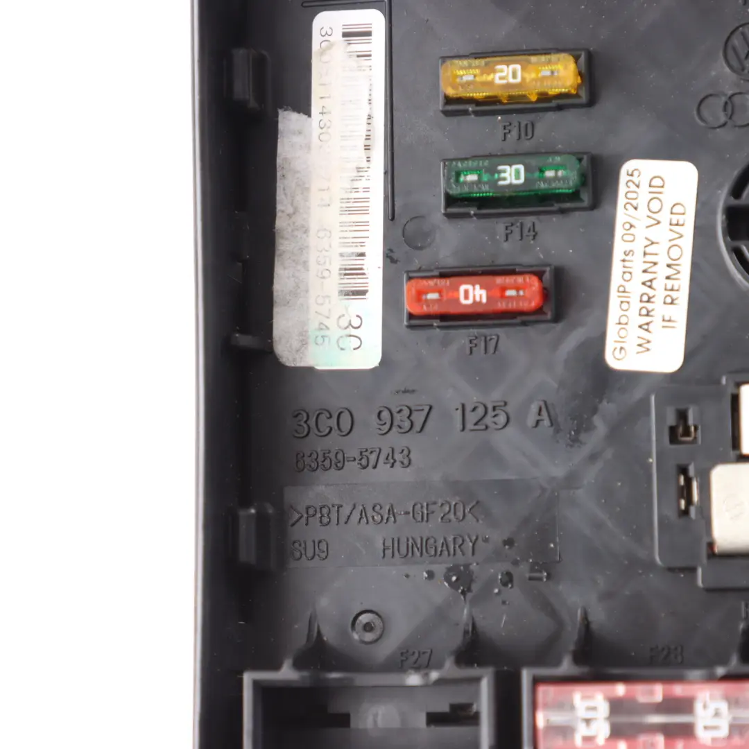 Bay Fuse Relay Box Terminal to VW Volkswagen Tiguan 5N Passat B7 Engine with Part number 3C0937125A VW Volkswagen Tiguan 5N Passat B7 Engine Bay Fuse Relay Box Terminal - SKU 3C0937125A-1 - Part number 3C0937125A