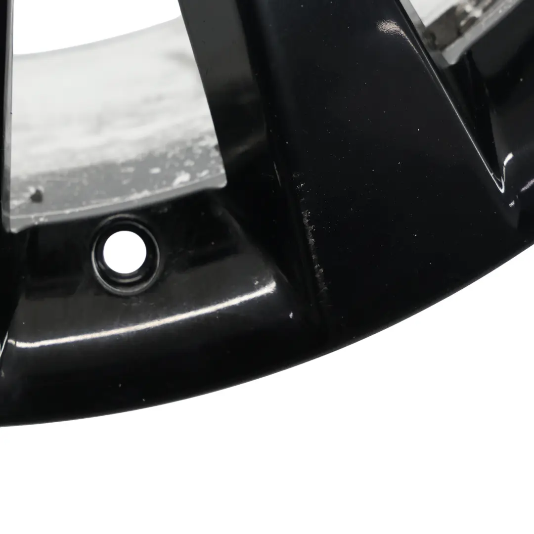 Mk3 Cerchio In Lega Nero 18" 8J ET:41 per Volkswagen Scirocco con numero di parte 3C8601025AB Volkswagen Scirocco Mk3 Cerchio In Lega Nero 18" 8J ET:41 - SKU 3C8601025AB-1 - Numero di parte 3C8601025AB