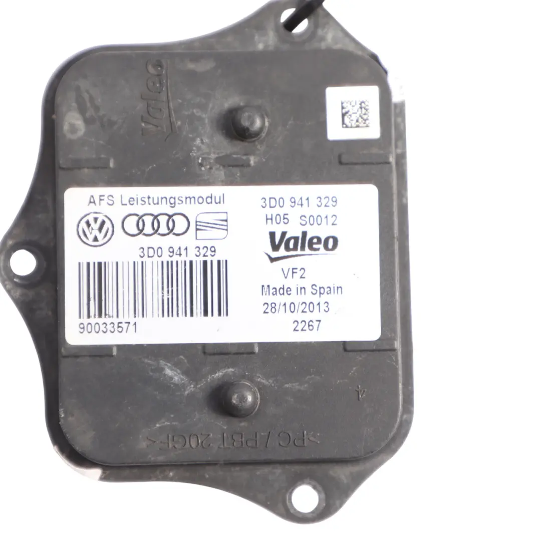 Headlight Cornering Module Control Unit to Volkswagen VW Golf Mk7 with Part number 3D0941329 Volkswagen VW Golf Mk7 Headlight Cornering Module Control Unit - SKU 3D0941329 - Part number 3D0941329