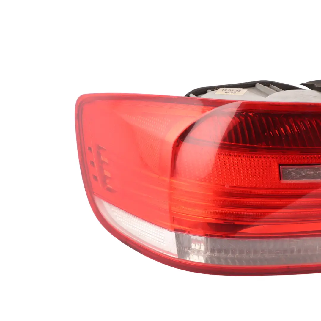 Coupé Rear Light In The Side Panel Left N/S to BMW E92 with Part number 4428213 BMW E92 Coupé Rear Light In The Side Panel Left N/S - SKU 4428213-1 - Part number 4428213