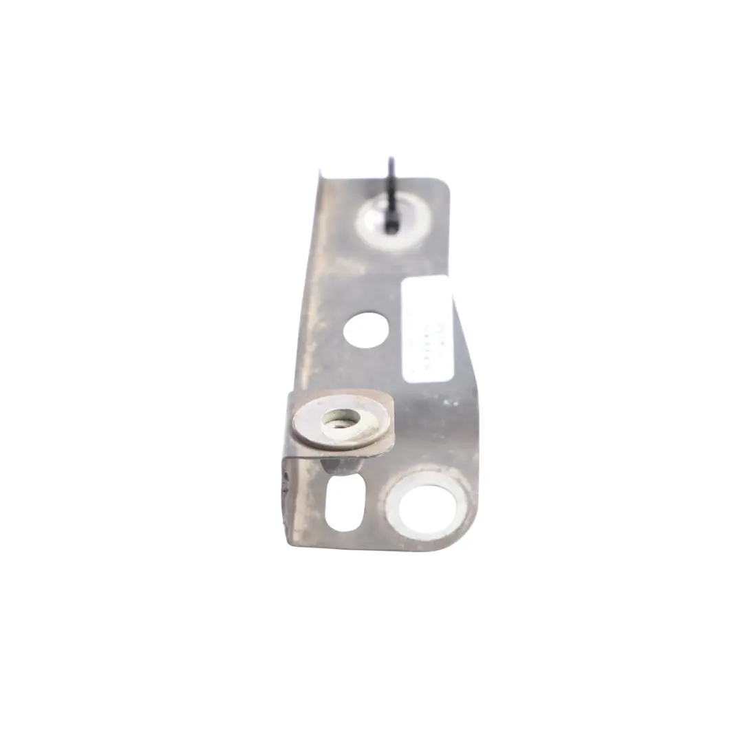 Wing Fender Support Front Right O/S Daytona Grey Pearl Effect - Z7S to Audi A7 4G with Part number 4G8809322 Audi A7 4G Wing Fender Support Front Right O/S Daytona Grey Pearl Effect - Z7S - SKU 4G8809322-DGR - Part number 4G8809322