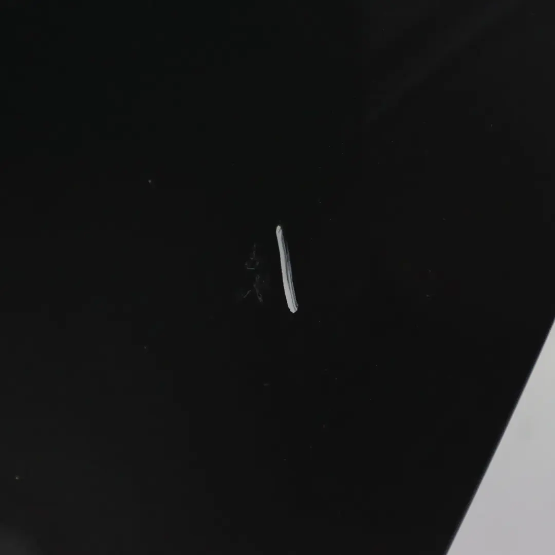 Porta Posteriore Sinistra Daytona Grey Pearl Effect - Z7S per Audi A7 S7 4G con numero di parte 4G8833051A Audi A7 S7 4G Porta Posteriore Sinistra Daytona Grey Pearl Effect - Z7S - SKU 4G8833051A-DGR - Numero di parte 4G8833051A