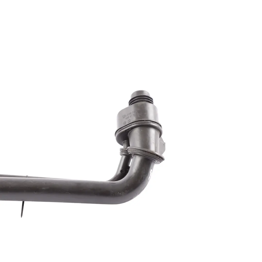 AdBlue Filler Reducing Pipe Neck Line Hose SCR Diesel to Audi A8 D4 with Part number 4H0131963B Audi A8 D4 AdBlue Filler Reducing Pipe Neck Line Hose SCR Diesel - SKU 4H0131963B - Part number 4H0131963B