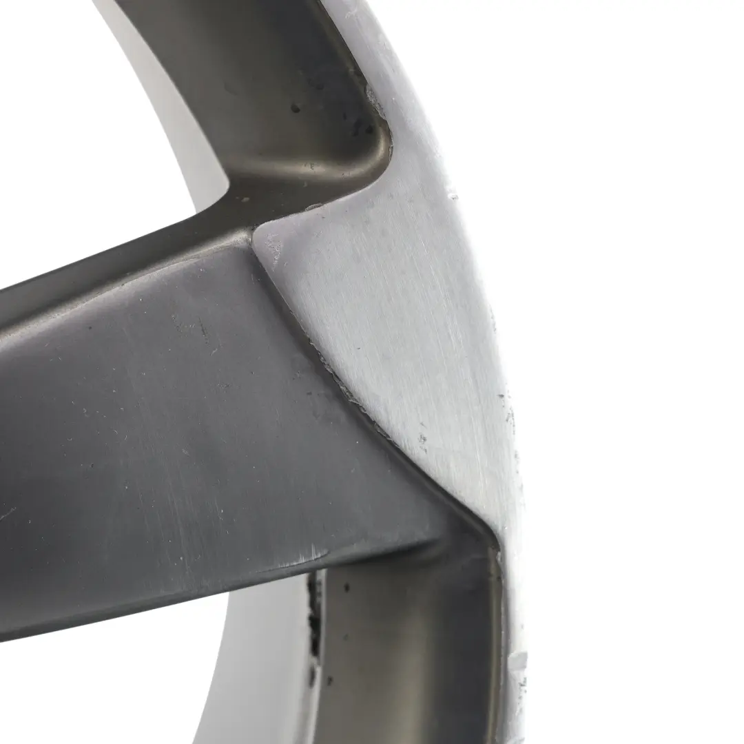 Rotor Jante Alliage 21" 9J ET:35 pour Audi A7 C7 A8 D4 à propos du numéro de pièce 4H0601025AC Audi A7 C7 A8 D4 Rotor Jante Alliage 21" 9J ET:35 - SKU 4H0601025AC-1 - Numéro de pièce 4H0601025AC