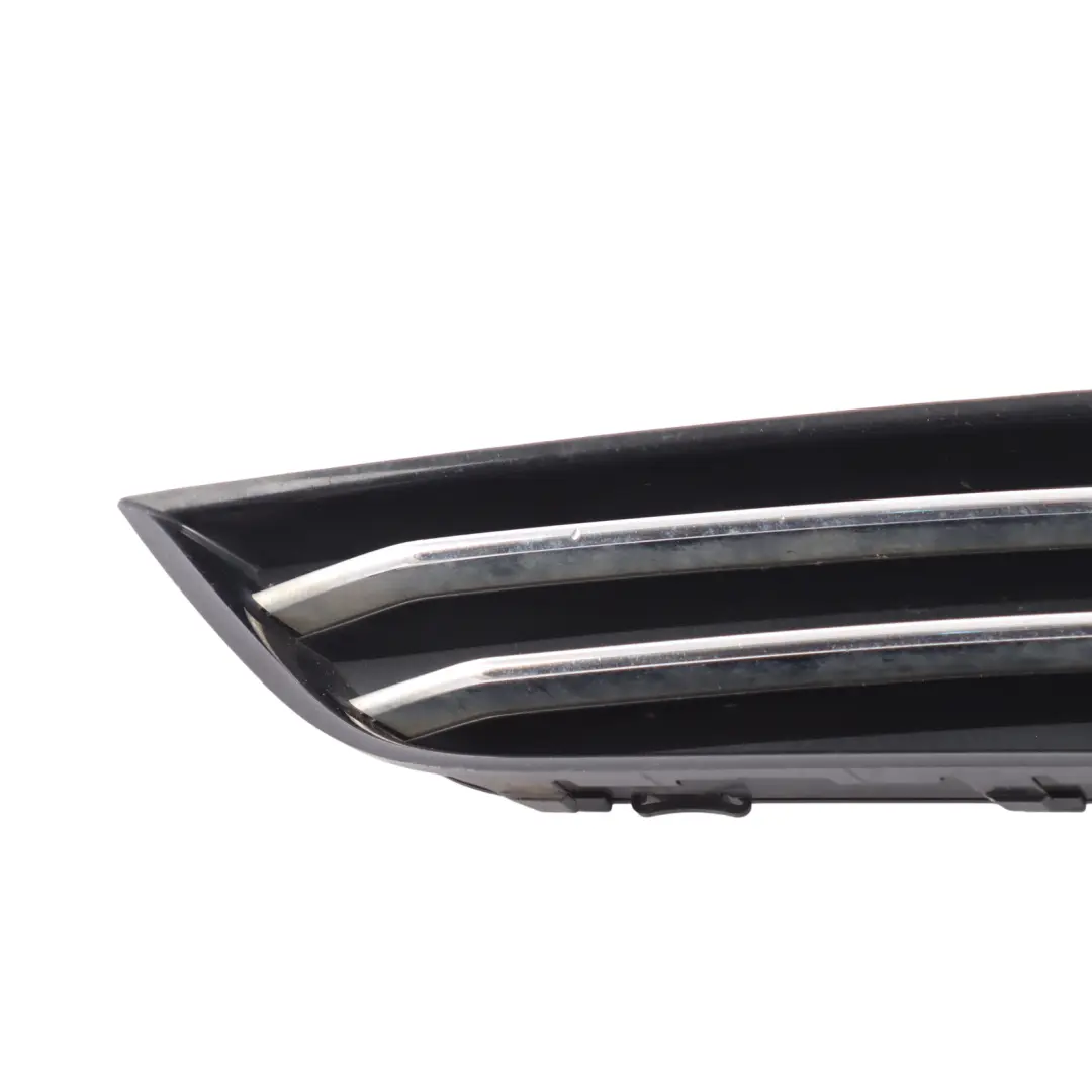 Front Bumper Lower Grille Trim Panel Cover Insert Right O/S 4H0807152 to Audi A8 D4 with Part number 4H0807680N Audi A8 D4 Front Bumper Lower Grille Trim Panel Cover Insert Right O/S 4H0807152 - SKU 4H0807680N - Part number 4H0807680N