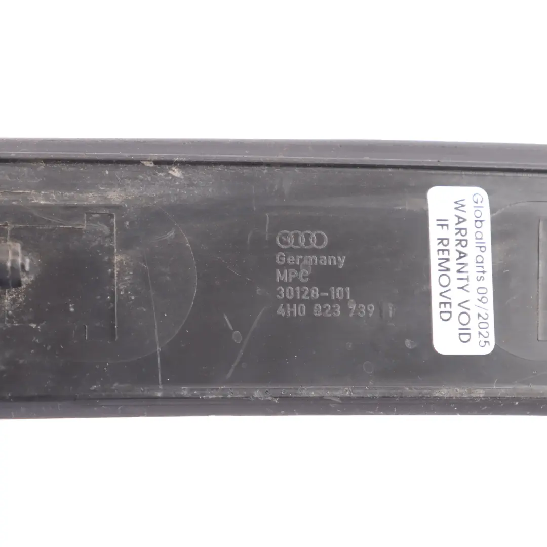 Seal Engine Bonnet Hood Gasket Front to Audi A8 D4 with Part number 4H0823739C Audi A8 D4 Seal Engine Bonnet Hood Gasket Front - SKU 4H0823739C - Part number 4H0823739C