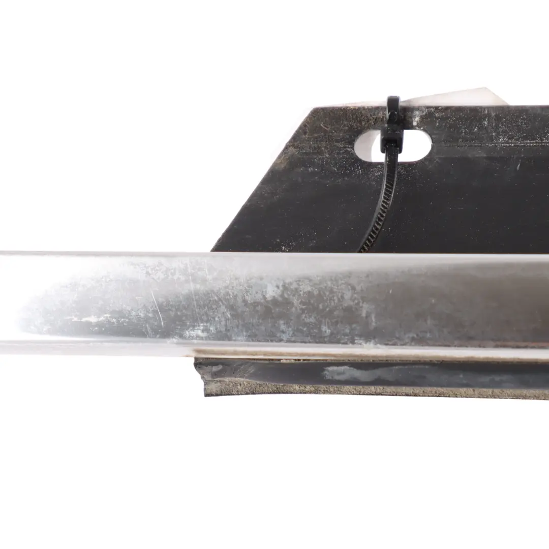 Joint Étanchéité Vitre Porte Avant Droite pour Audi Q7 4L à propos du numéro de pièce 4L0853284A Audi Q7 4L Joint Étanchéité Vitre Porte Avant Droite - SKU 4L0853284A - Numéro de pièce 4L0853284A