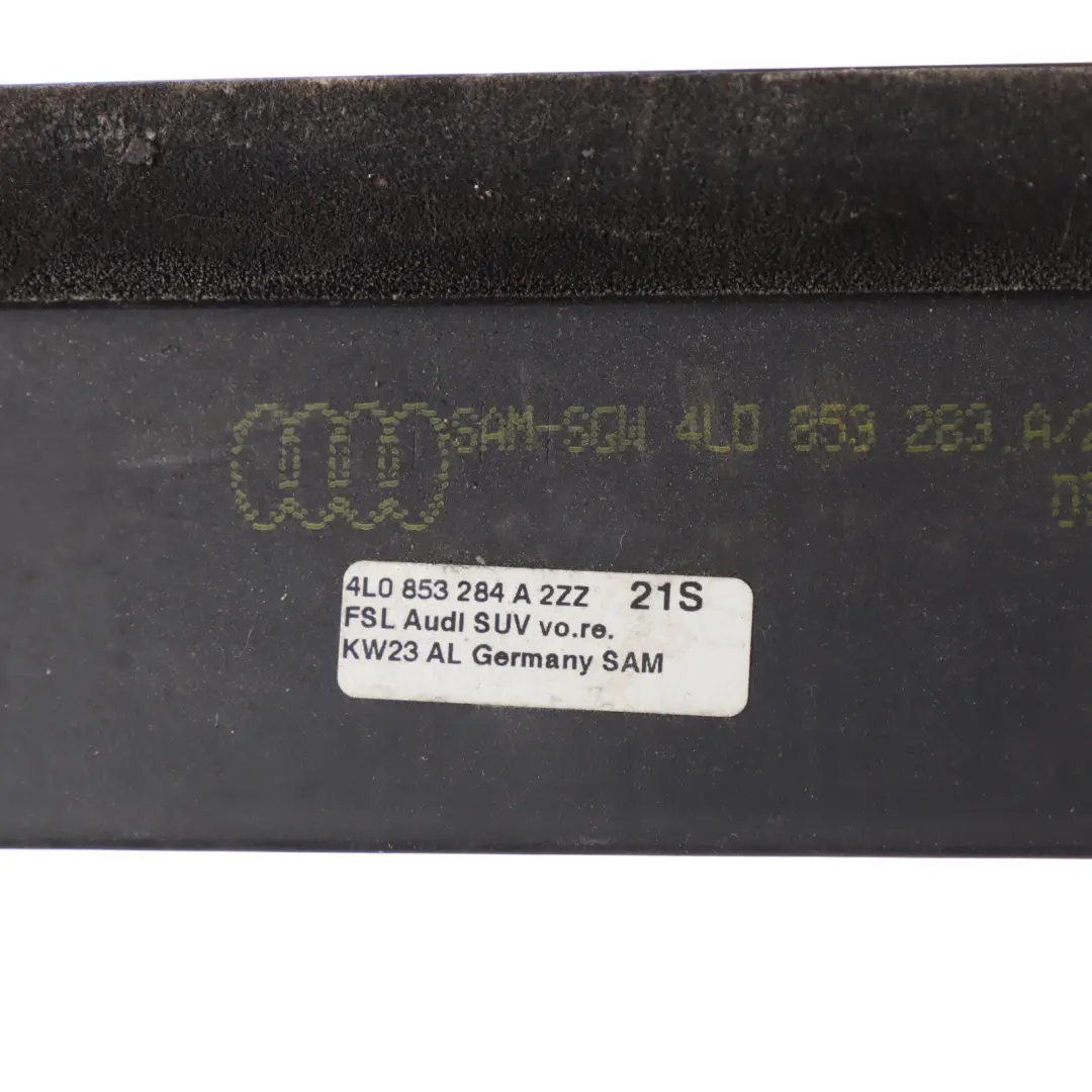 Audi Q7 4L Uszczelka Szyby Drzwi Prawy Przód - SKU 4L0853284A - Numer Części 4L0853284A