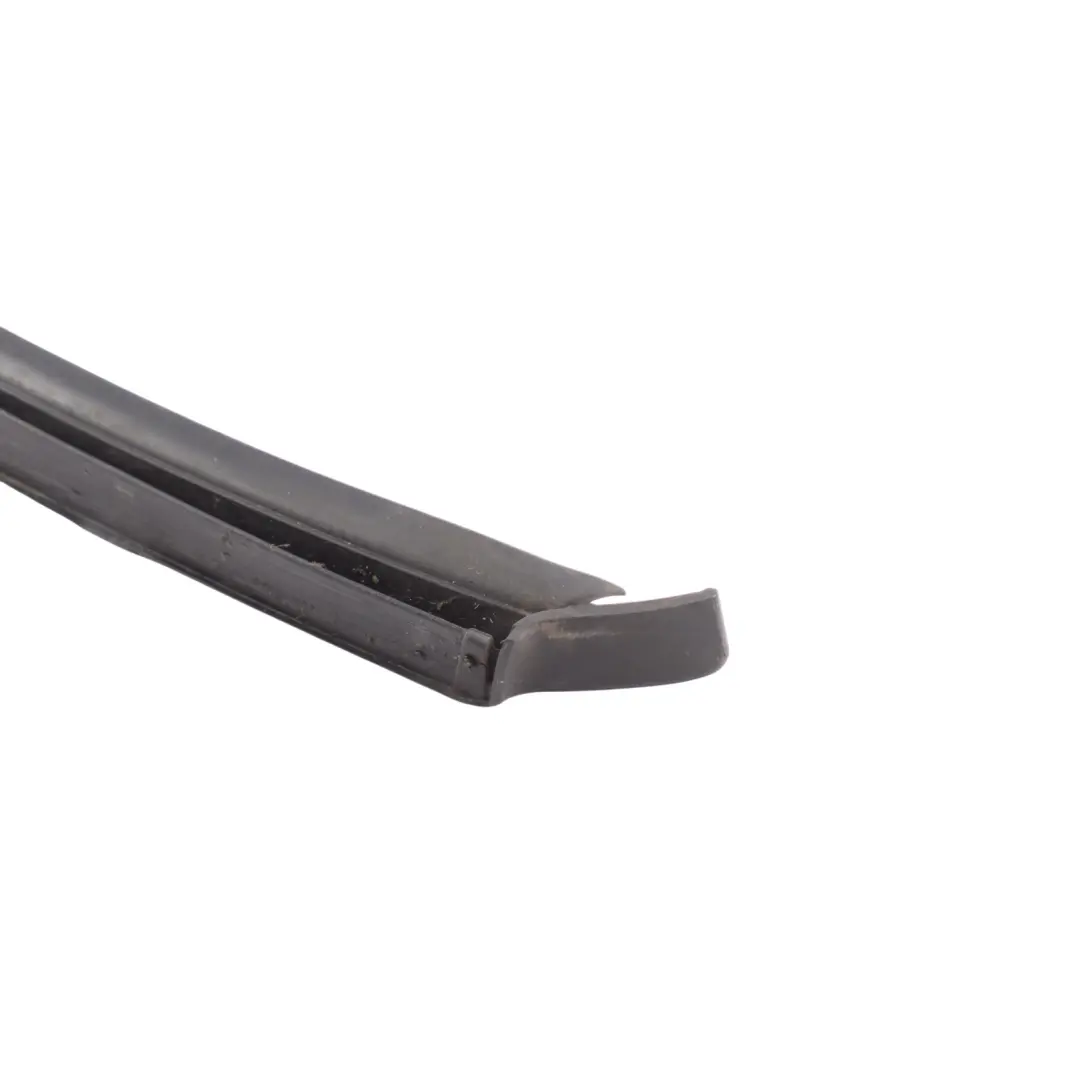 Tira Deflectora De Agua Delantera Izquierda para Audi Q7 4L con número de pieza 4L0854327 Audi Q7 4L Tira Deflectora De Agua Delantera Izquierda - SKU 4L0854327 - Número de pieza 4L0854327