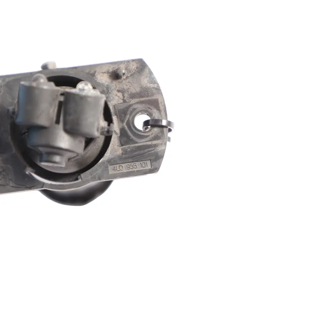 Windscreen Washer Jet Front Left N/S Heated Nozzle Spray to Audi Q7 4L with Part number 4L0955101 Audi Q7 4L Windscreen Washer Jet Front Left N/S Heated Nozzle Spray - SKU 4L0955101 - Part number 4L0955101