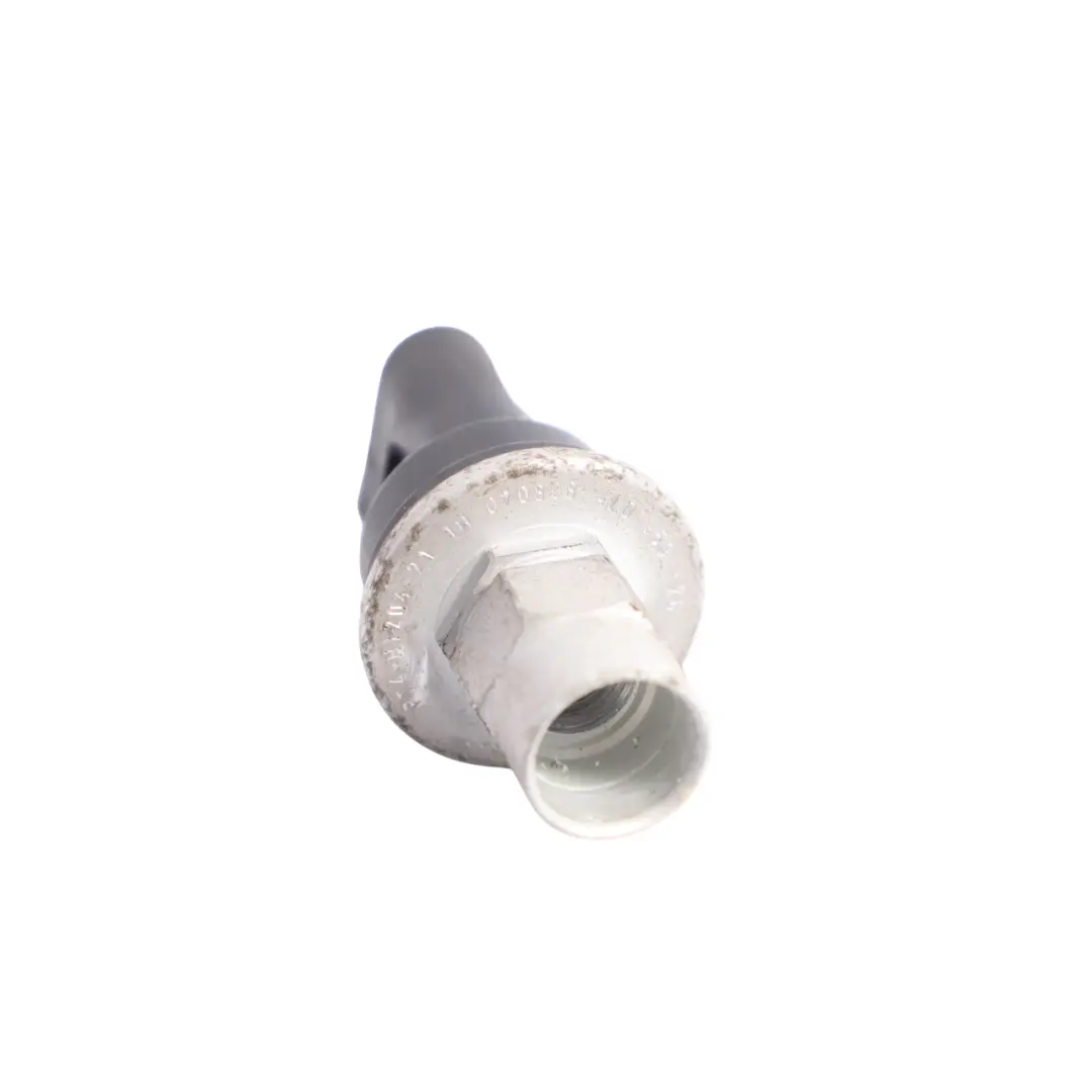 A/C Air Con Conditioning Pressure Sensor to Audi Q7 4L with Part number 4L0959126 Audi Q7 4L A/C Air Con Conditioning Pressure Sensor - SKU 4L0959126 - Part number 4L0959126