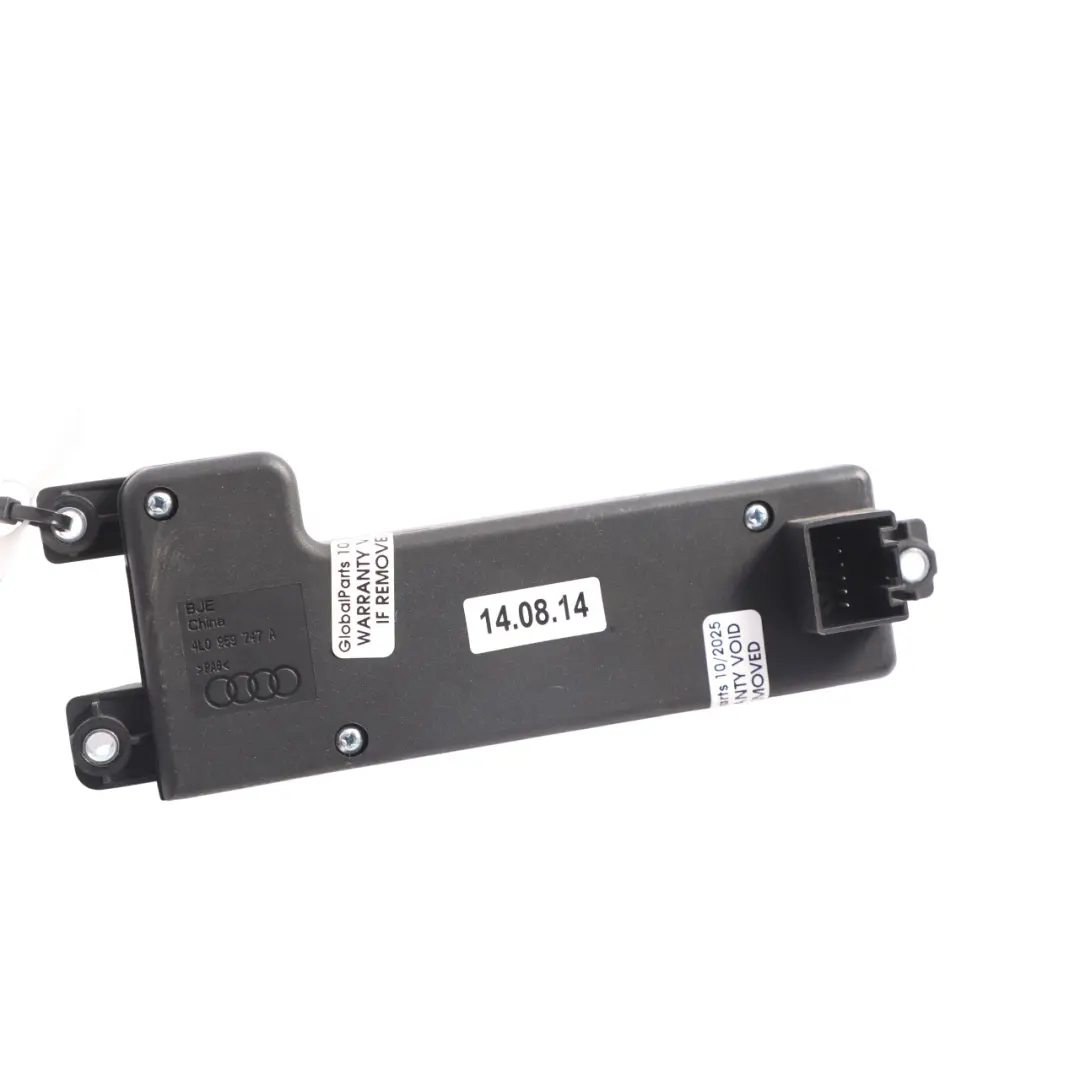 Interruttore Regolatore Altezza Sedile Anteriore Sinistro per Audi Q7 4L con numero di parte 4L0959747A Audi Q7 4L Interruttore Regolatore Altezza Sedile Anteriore Sinistro - SKU 4L0959747A - Numero di parte 4L0959747A