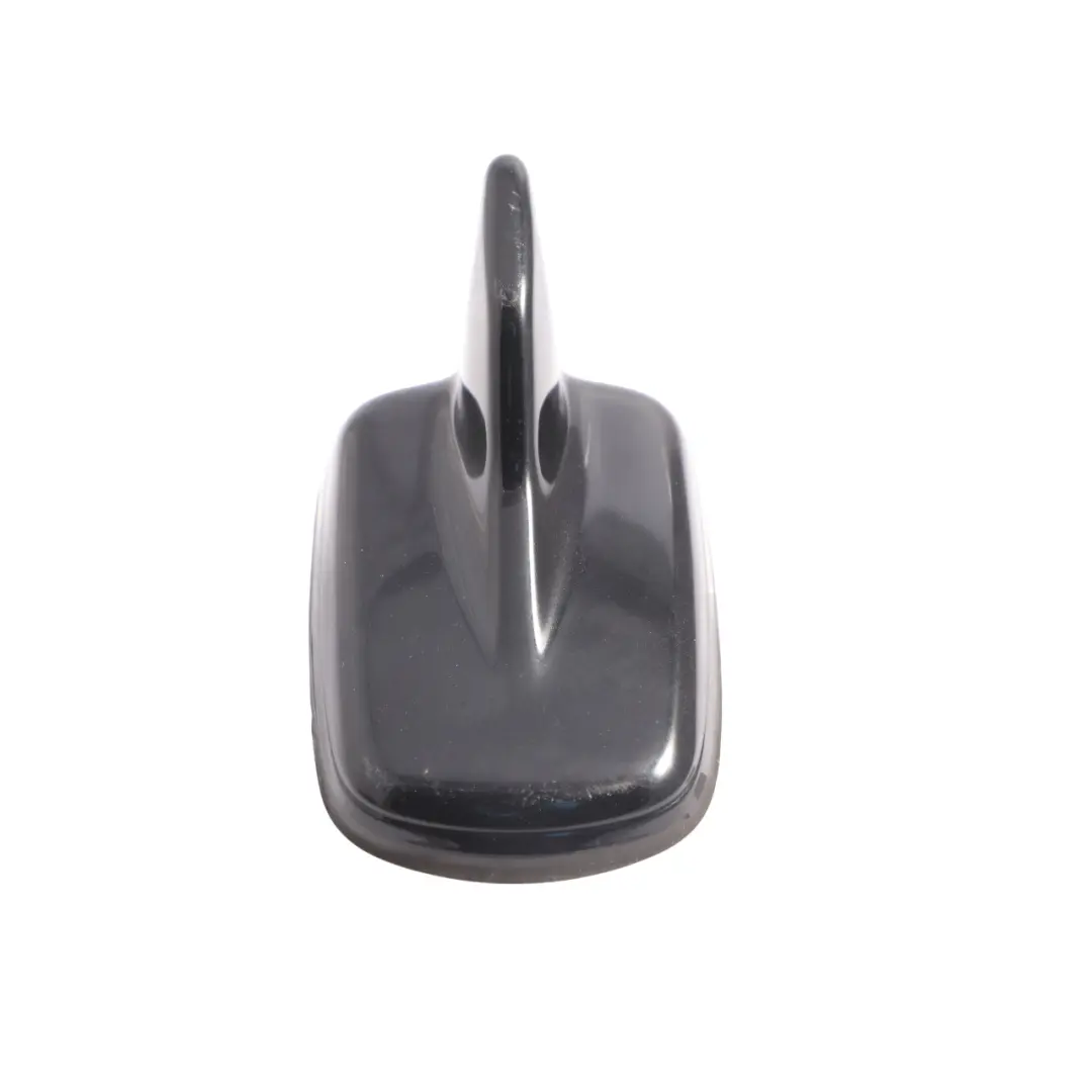 Antenne Toit Shark Mythical Black - Y9T pour Audi A4 B9 à propos du numéro de pièce 4M0035503K Audi A4 B9 Antenne Toit Shark Mythical Black - Y9T - SKU 4M0035503K-MYB - Numéro de pièce 4M0035503K