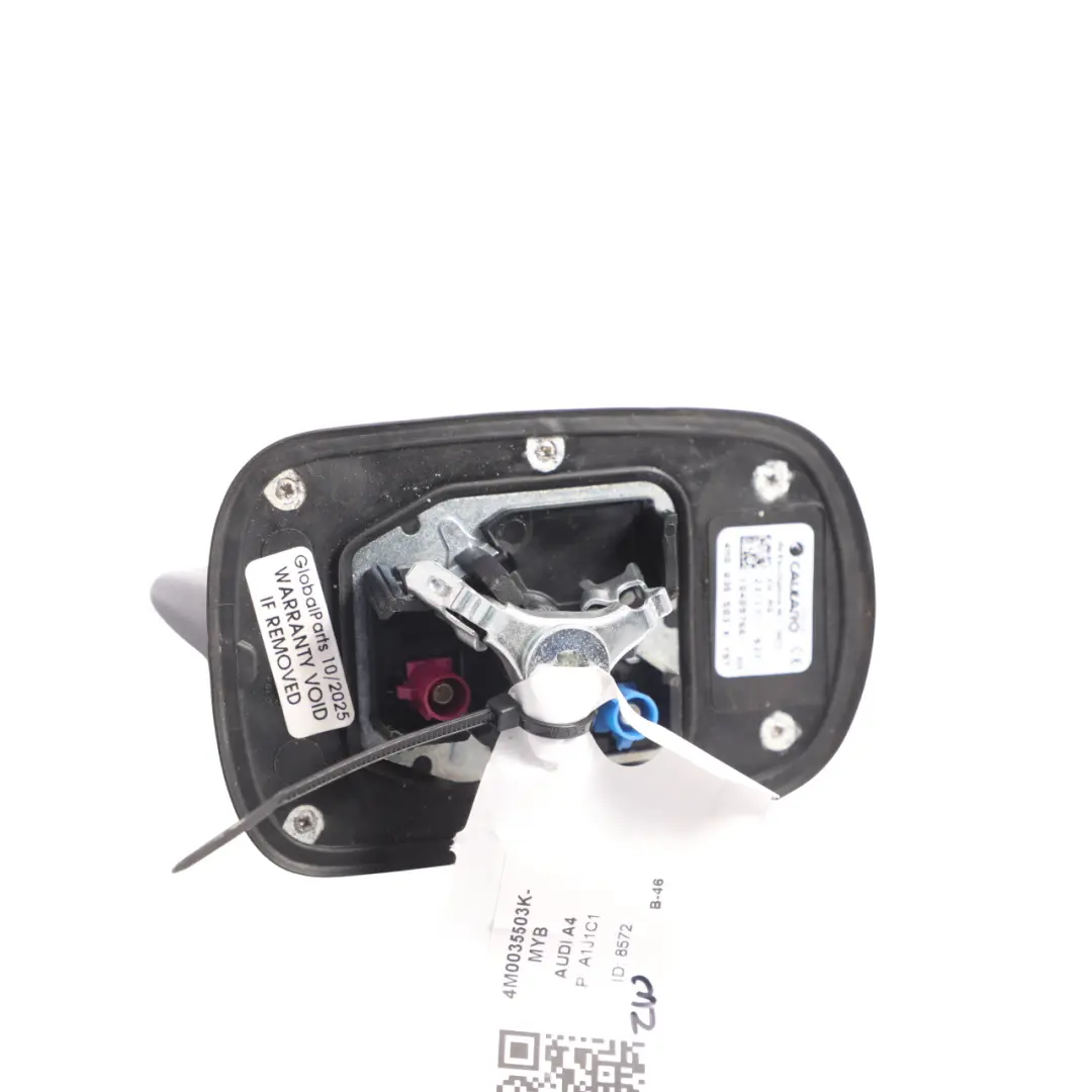 Antenne Toit Shark Mythical Black - Y9T pour Audi A4 B9 à propos du numéro de pièce 4M0035503K Audi A4 B9 Antenne Toit Shark Mythical Black - Y9T - SKU 4M0035503K-MYB - Numéro de pièce 4M0035503K