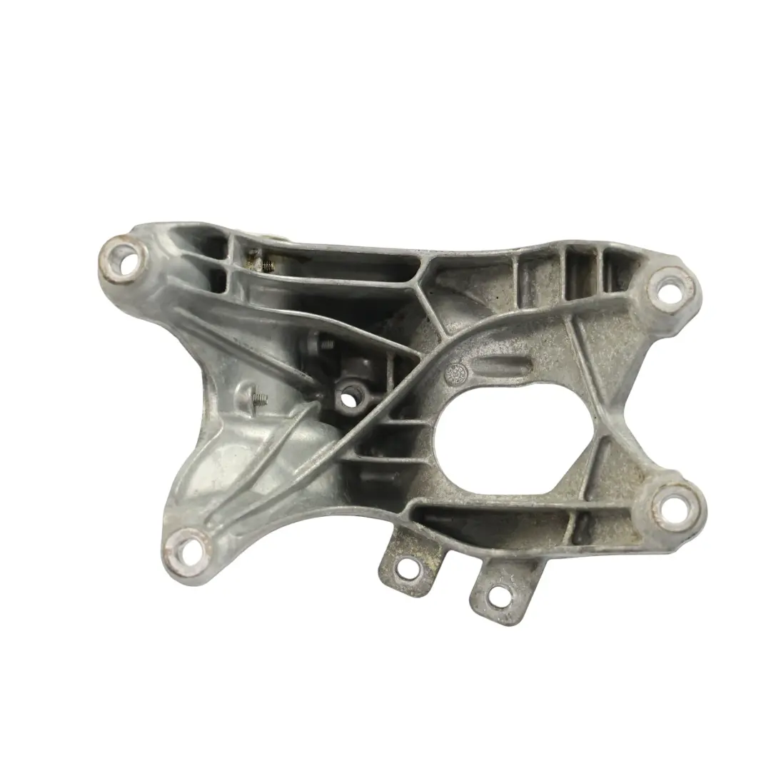 Audi A4 B9 A5 F5 Engine Mount Bracket Holder Right O/S 2.0 TFSI - SKU 4M0199308BL - Part number 4M0199308BL