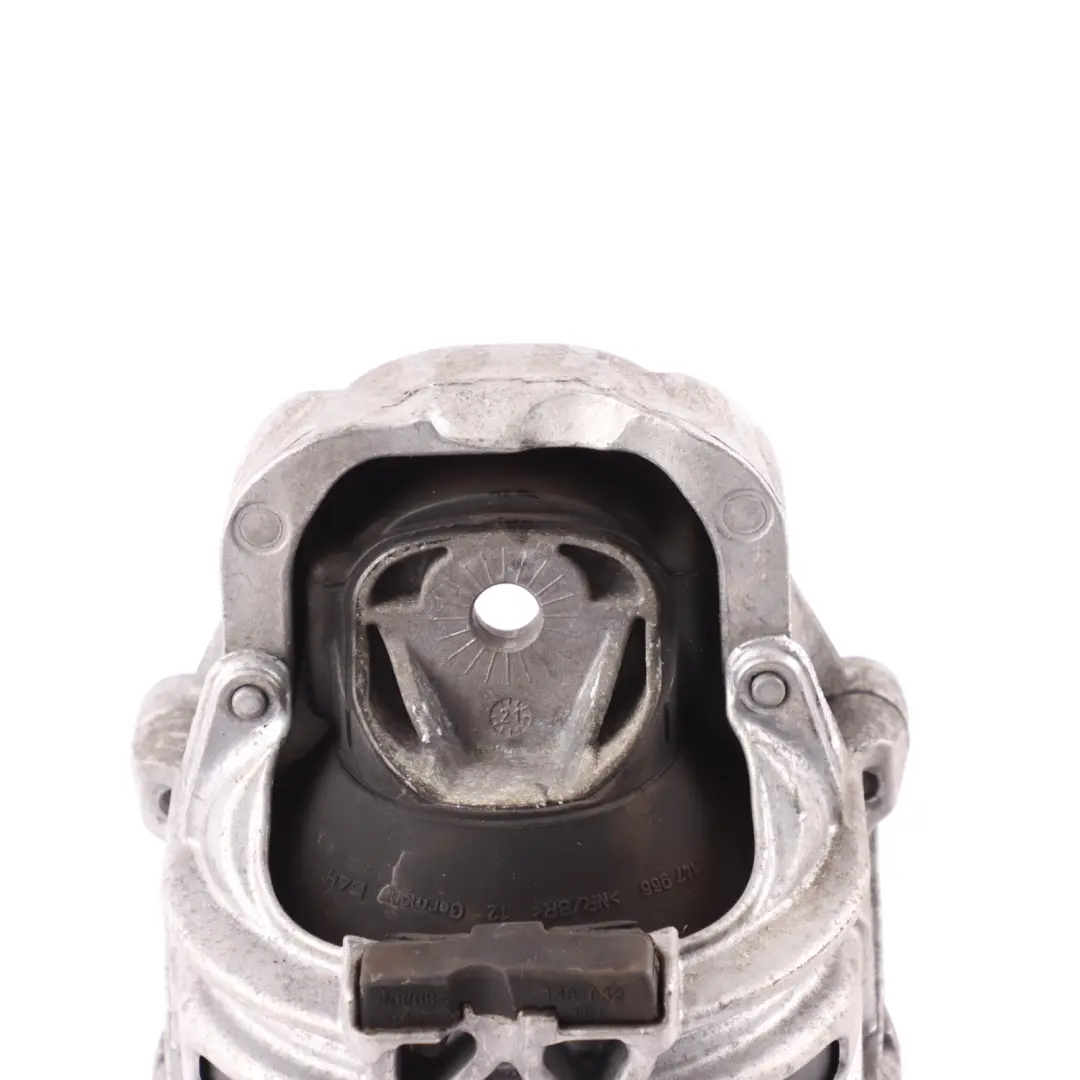 Audi Q7 4M VW Touareg Mk2 3.0 Diesel Engine Mount Bracket Right O/S - SKU 4M0199372FF - Part number 4M0199372FF