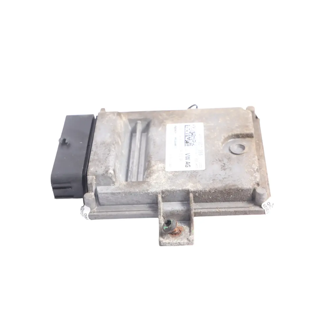 Audi A4 B9 Q7 4M A5 F5 Adblue Control Module Unit - SKU 4M0907355 - Part number 4M0907355
