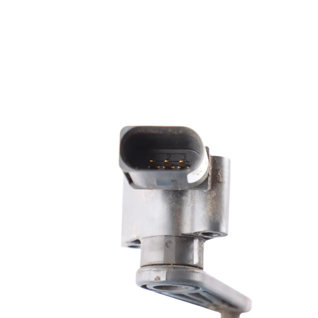 4M Headlight Leveling Sensor Bracket Rear Right O/S to Audi A4 B9 Q7 with Part number 4M0907503 Audi A4 B9 Q7 4M Headlight Leveling Sensor Bracket Rear Right O/S - SKU 4M0907503-2 - Part number 4M0907503