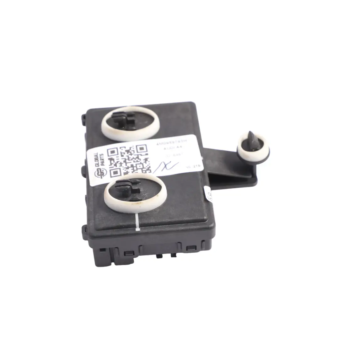 Moduł Sterownik Drzwi Kierowcy Lewy Przód ECU do Audi A5 F5 A4 B9 o numerze 4M0959793H Audi A5 F5 A4 B9 Moduł Sterownik Drzwi Kierowcy Lewy Przód ECU - SKU 4M0959793H - Numer Części 4M0959793H