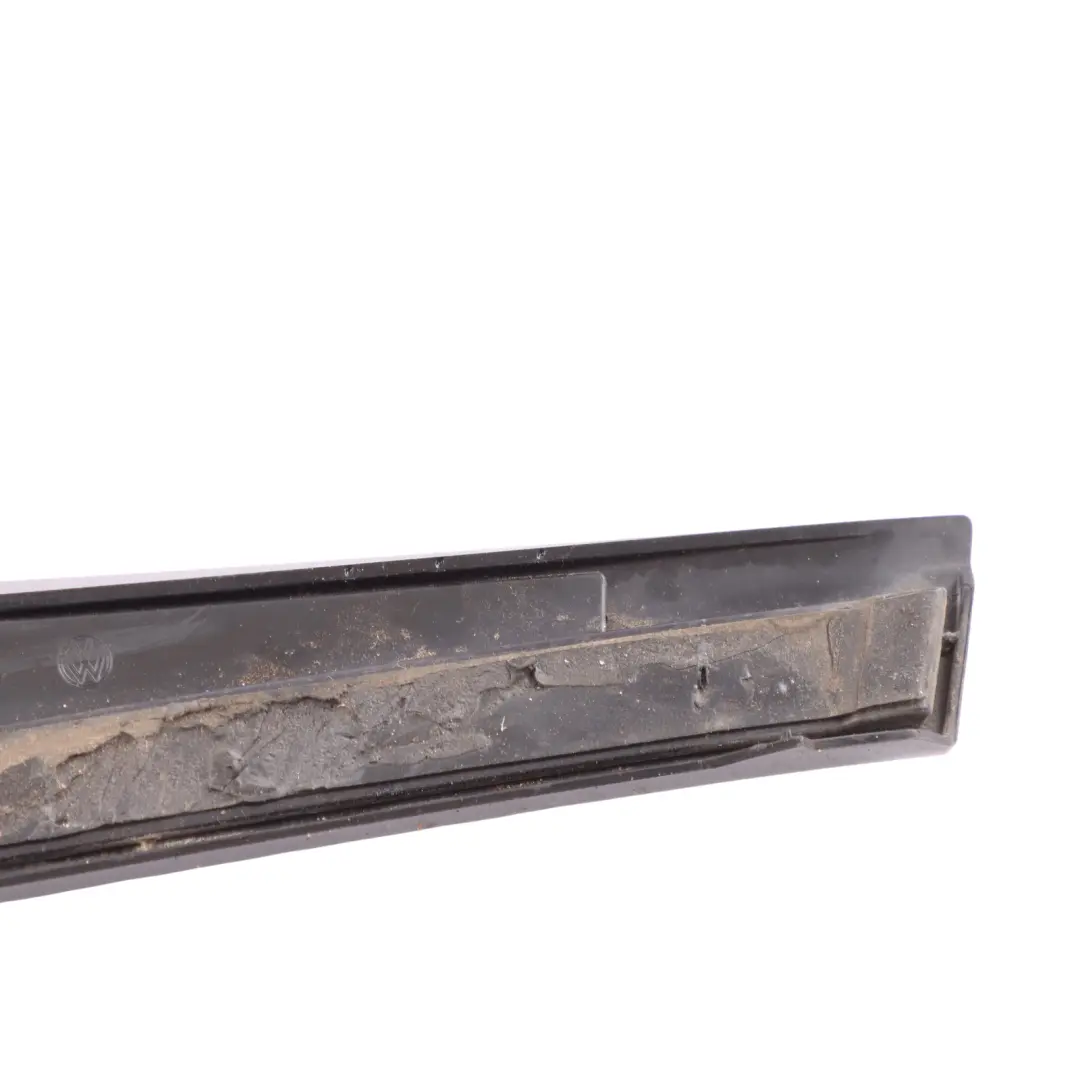 Strip Upper Interior Trim Right O/S to Volkswagen VW Golf SV Tailgate with Part number 510805946A Volkswagen VW Golf SV Tailgate Strip Upper Interior Trim Right O/S - SKU 510805946A - Part number 510805946A