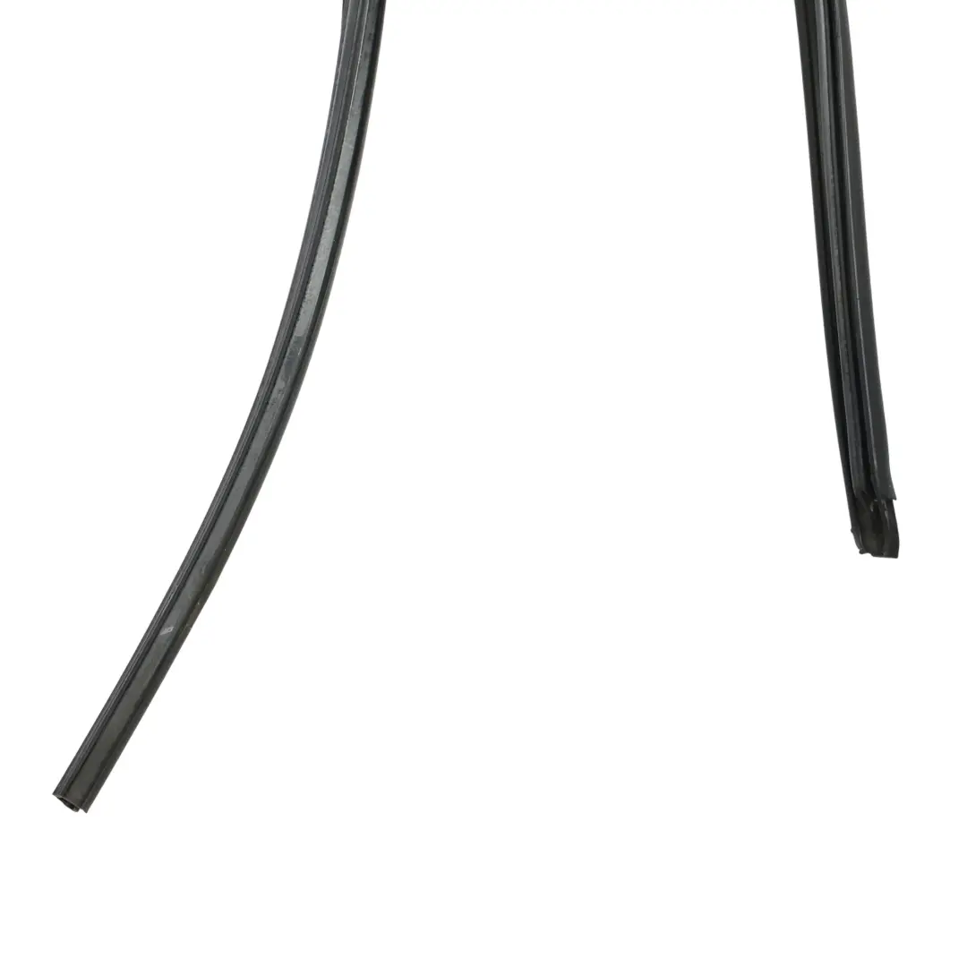 Volkswagen Golf Sportsvan Guarnizione Guida Porta Posteriore Destra - SKU 510839432AF - Numero di parte 510839432AF