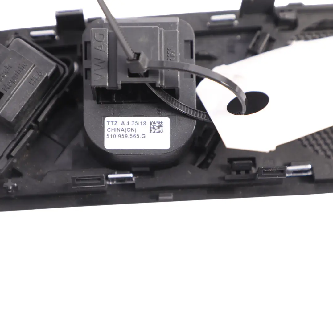 Wing Mirror Switch Control Panel Adjuster to Volkswagen VW Golf SV with Part number 510959565G Volkswagen VW Golf SV Wing Mirror Switch Control Panel Adjuster - SKU RHD-510959565G - Part number 510959565G