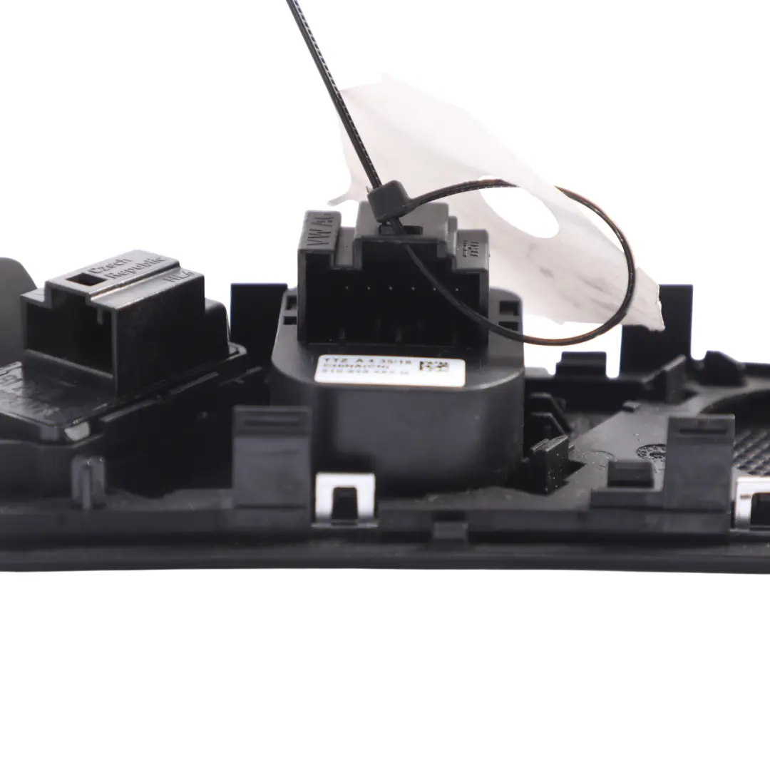 Wing Mirror Switch Control Panel Adjuster to Volkswagen VW Golf SV with Part number 510959565G Volkswagen VW Golf SV Wing Mirror Switch Control Panel Adjuster - SKU RHD-510959565G - Part number 510959565G