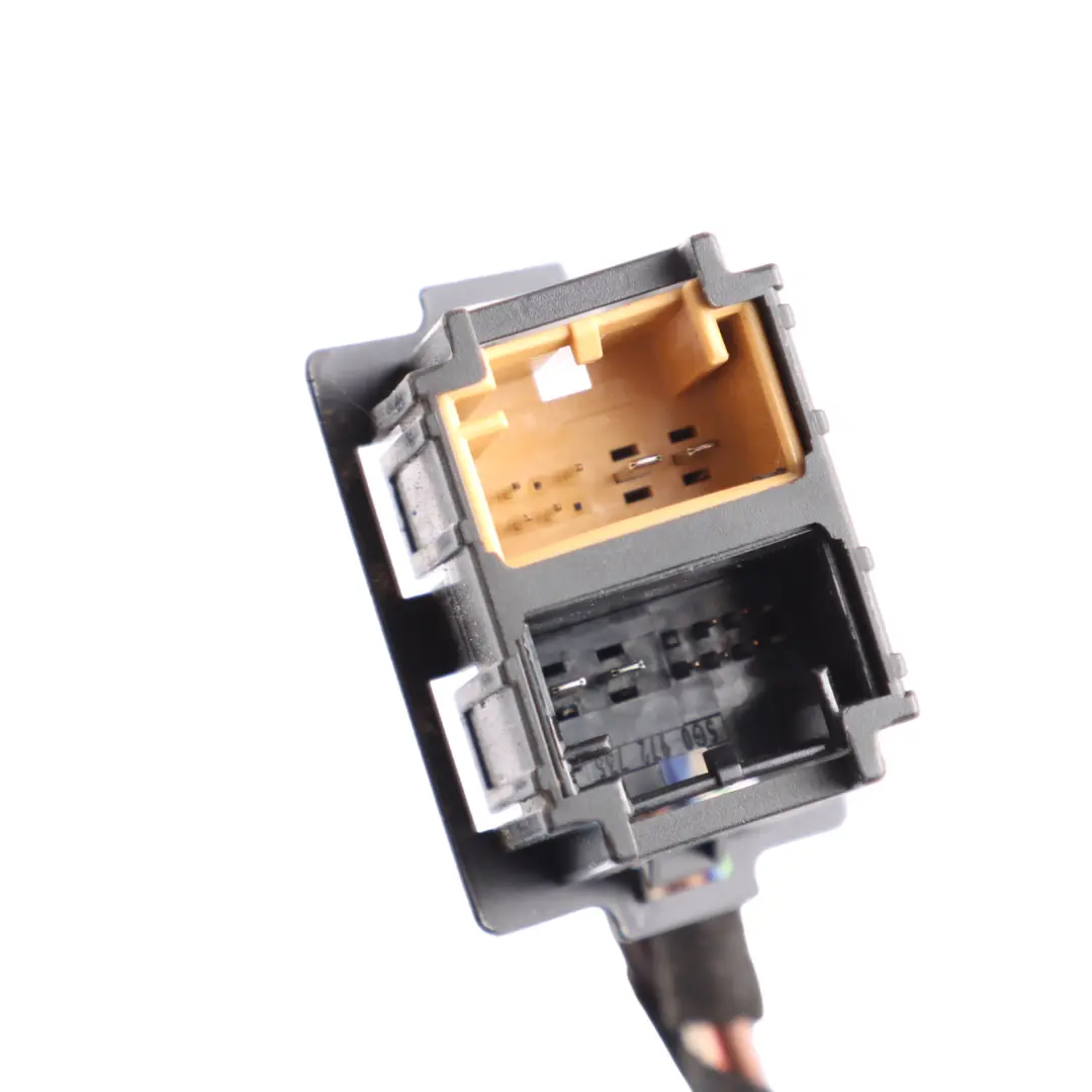 Boot Lid Tailgate Hatch Wiring Harness to VW Volkswagen Golf SV Rear with Part number 518971147L VW Volkswagen Golf SV Rear Boot Lid Tailgate Hatch Wiring Harness - SKU 518971147L - Part number 518971147L