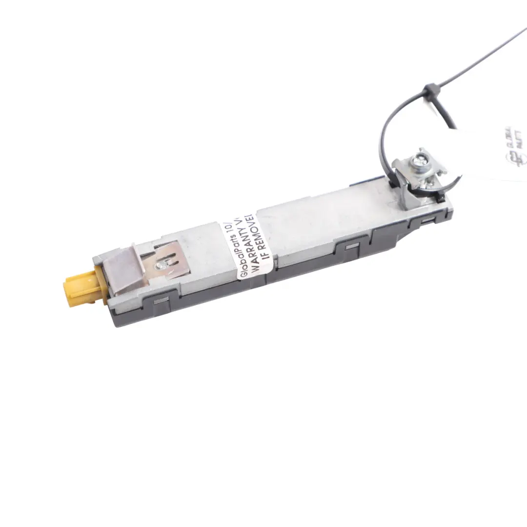 Antenna Amplifier Aerial Module to Seat Ateca with Part number 575035225 Seat Ateca Antenna Amplifier Aerial Module - SKU 575035225 - Part number 575035225