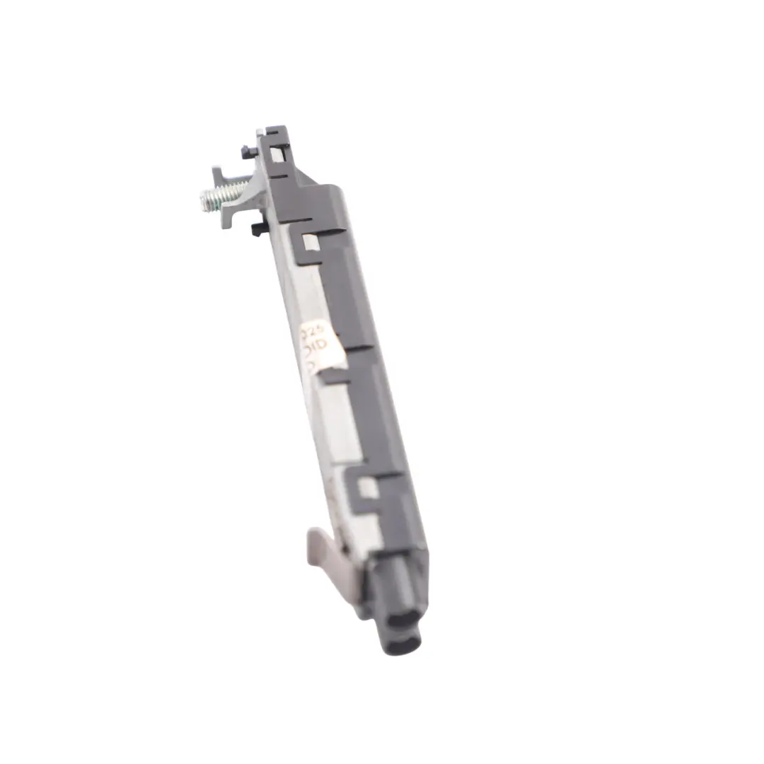 Antenna Amplifier Aerial Module to Seat Ateca with Part number 575035225B Seat Ateca Antenna Amplifier Aerial Module - SKU 575035225B - Part number 575035225B