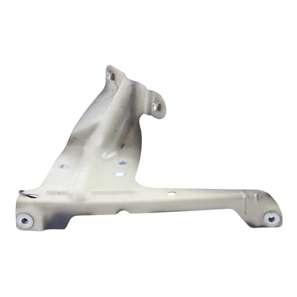 Wing Panel Mount Front Right O/S Fender Bracket Arm to Seat Ateca FR with Part number 575821167B Seat Ateca FR Wing Panel Mount Front Right O/S Fender Bracket Arm - SKU 575821167B - Part number 575821167B