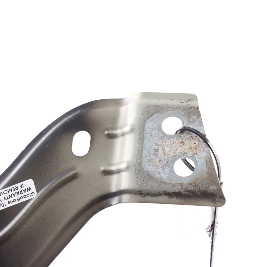 Side Wing Fener Bracket Mount Holder Front Left N/S to Seat Ateca KH7 with Part number 575821431B Seat Ateca KH7 Side Wing Fener Bracket Mount Holder Front Left N/S - SKU 575821431B - Part number 575821431B