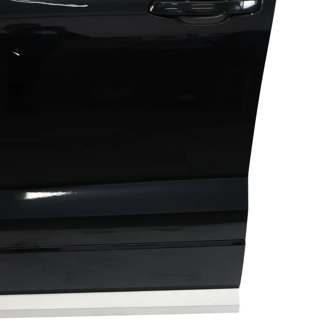 Porta Anteriore Sinistro Crystal Black Metallic - F9X per Seat Ateca con numero di parte 575831051E Seat Ateca Porta Anteriore Sinistro Crystal Black Metallic - F9X - SKU 575831051E-BME - Numero di parte 575831051E