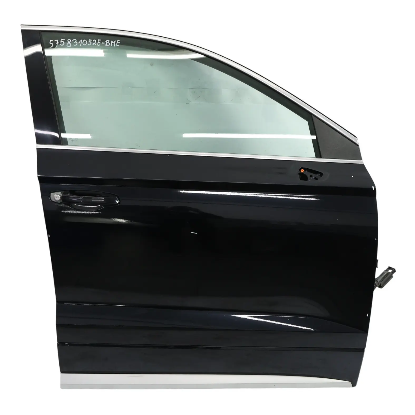 Seat Ateca Door Front Right O/S Covering Panel Crystal Black Metallic - F9X