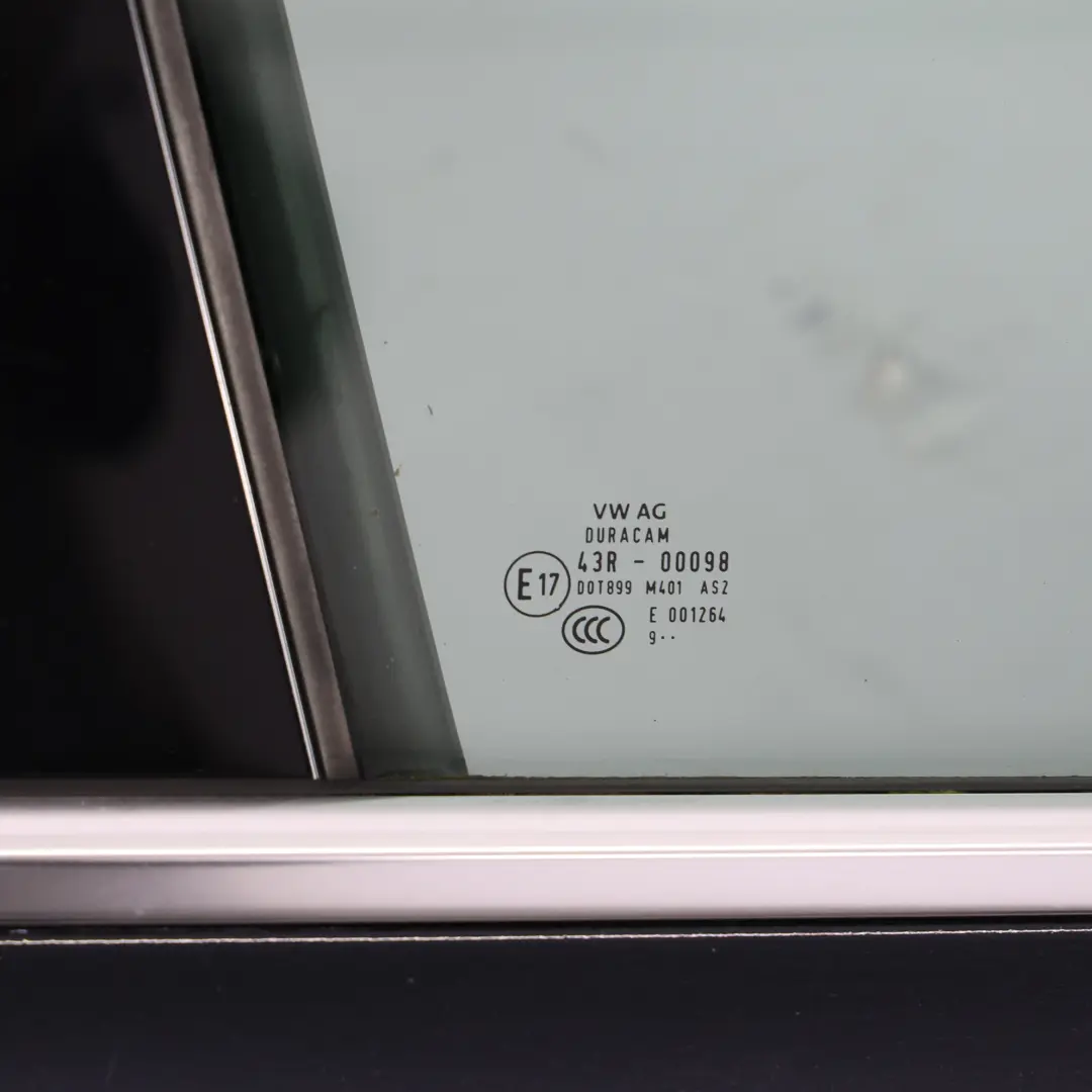 Seat Ateca Door Front Right O/S Covering Panel Crystal Black Metallic - F9X - SKU 575831052E-BME - Part number 575831052E