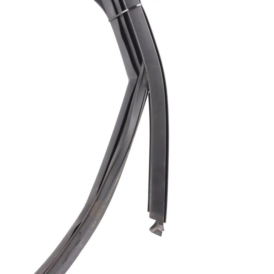 Seat Ateca Door Window Guide Seal Rear Left N/S Chrome Strip - SKU 575839431Q - Part number 575839431Q