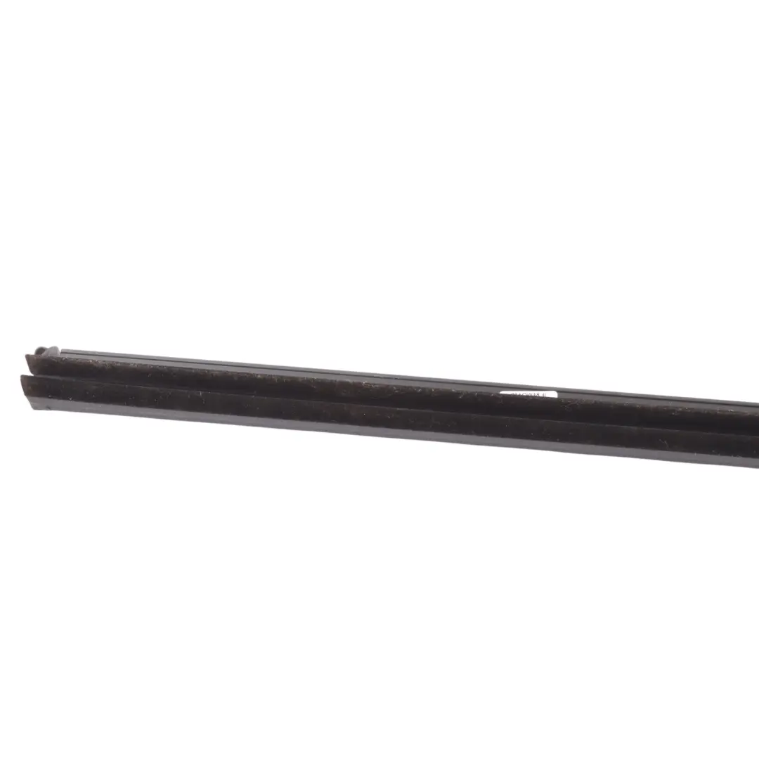 Window Aperture Seal Door Inner Rear Right O/S to Seat Ateca with Part number 575839472A Seat Ateca Window Aperture Seal Door Inner Rear Right O/S - SKU 575839472A - Part number 575839472A