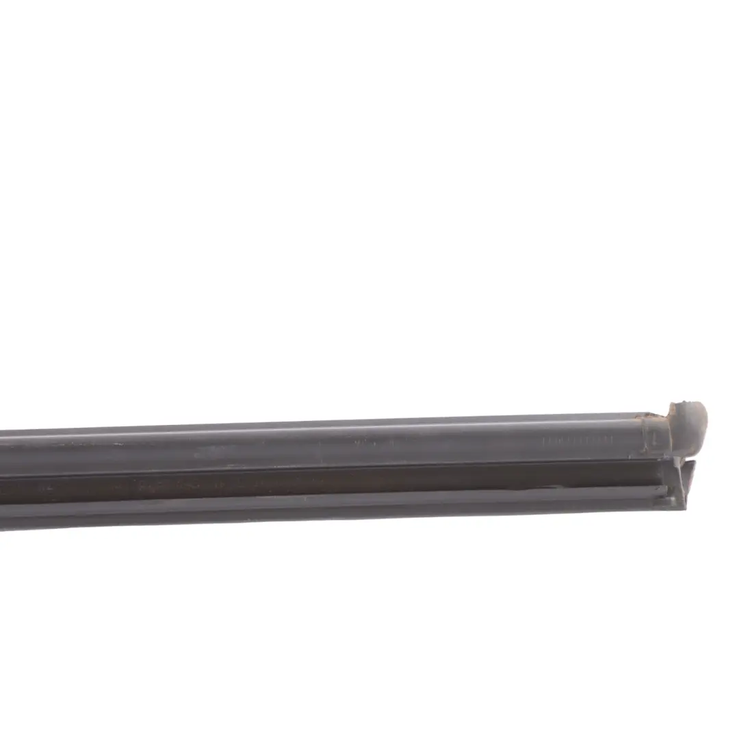 Seat Ateca Window Aperture Seal Door Inner Rear Right O/S - SKU 575839472A - Part number 575839472A