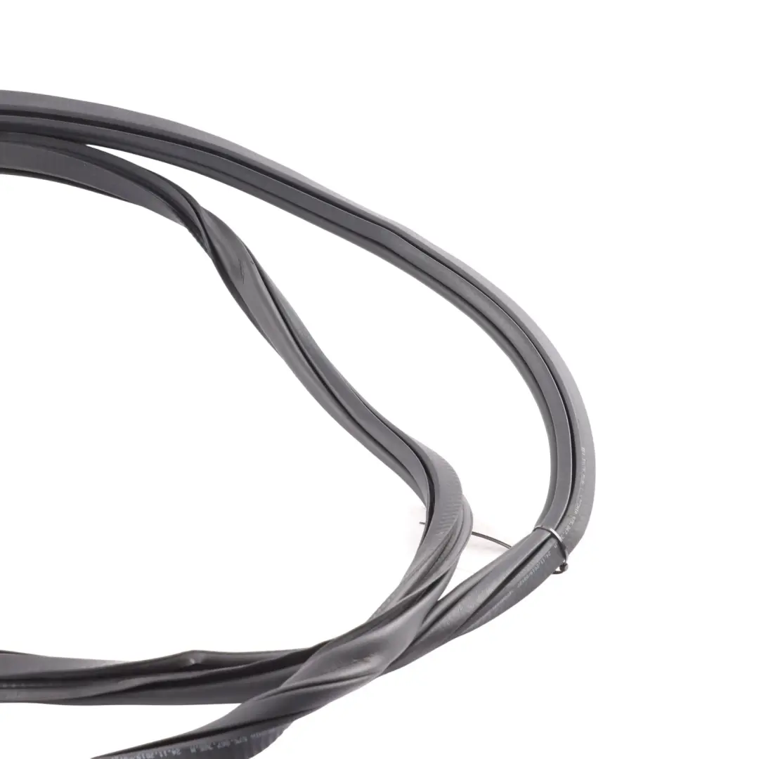 Seat Ateca Door Rubber Gasket Seal Sealing Front Left N/S Side 575867366M - SKU 575867365M - Part number 575867365M