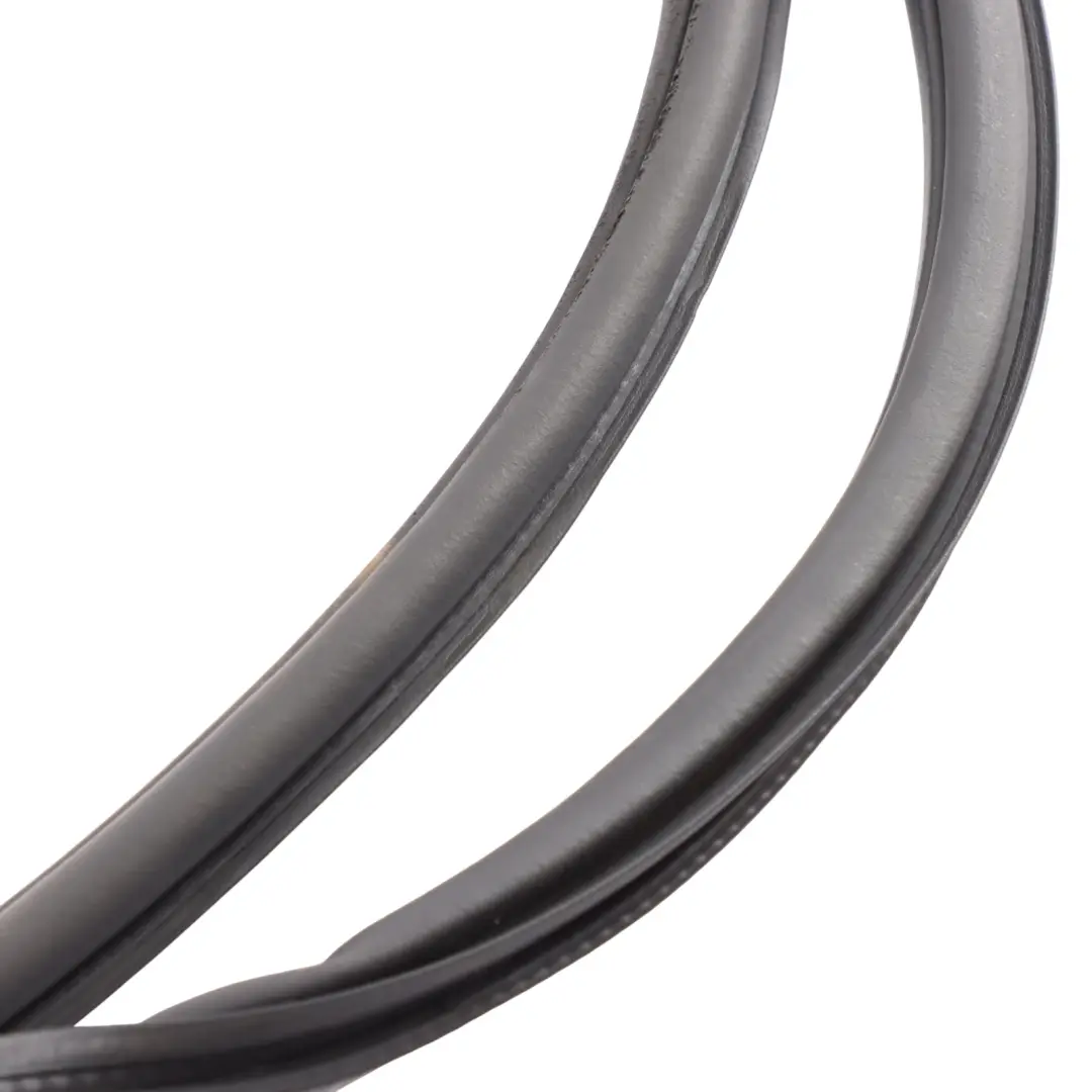 Door Rubber Gasket Seal Sealing Front Right O/S Side to Seat Ateca with Part number 575867366M Seat Ateca Door Rubber Gasket Seal Sealing Front Right O/S Side - SKU 575867366M - Part number 575867366M