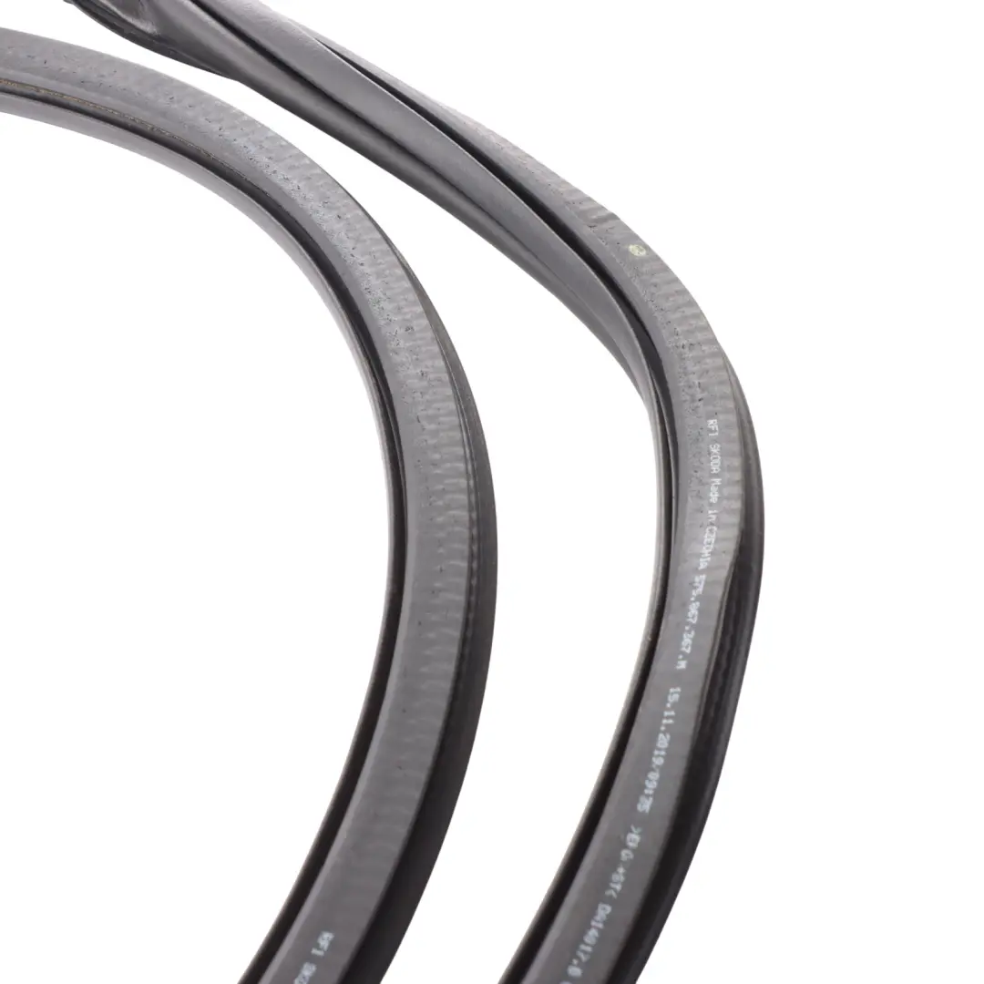 Seat Ateca Door Rubber Gasket Seal Sealing Rear Left N/S Side 575867366M - SKU 575867367M - Part number 575867367M