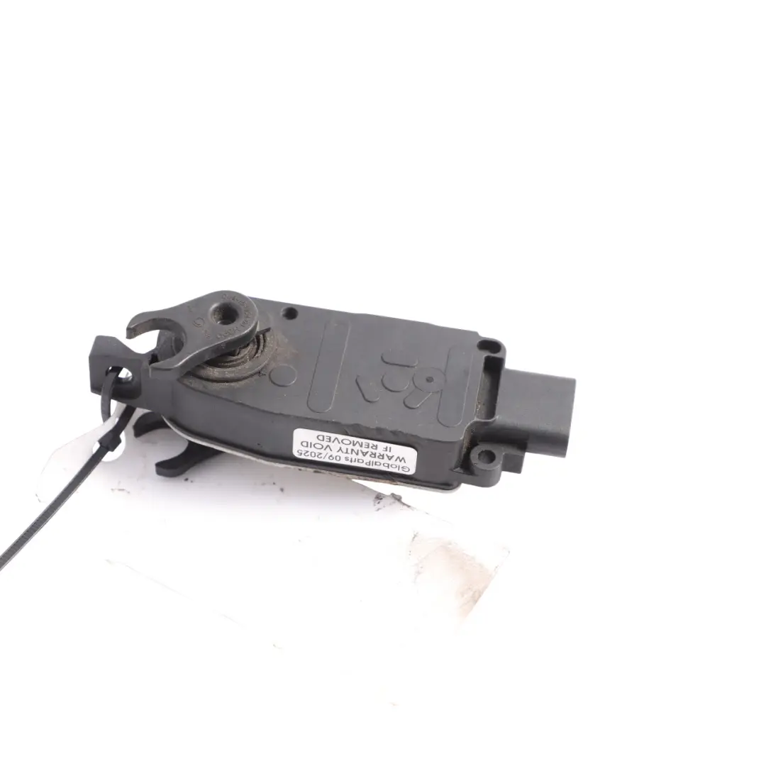 Mercedes W177 Air Heater Flap Actuator Motor Control - SKU 5878R1000 - Part number 5878R1000
