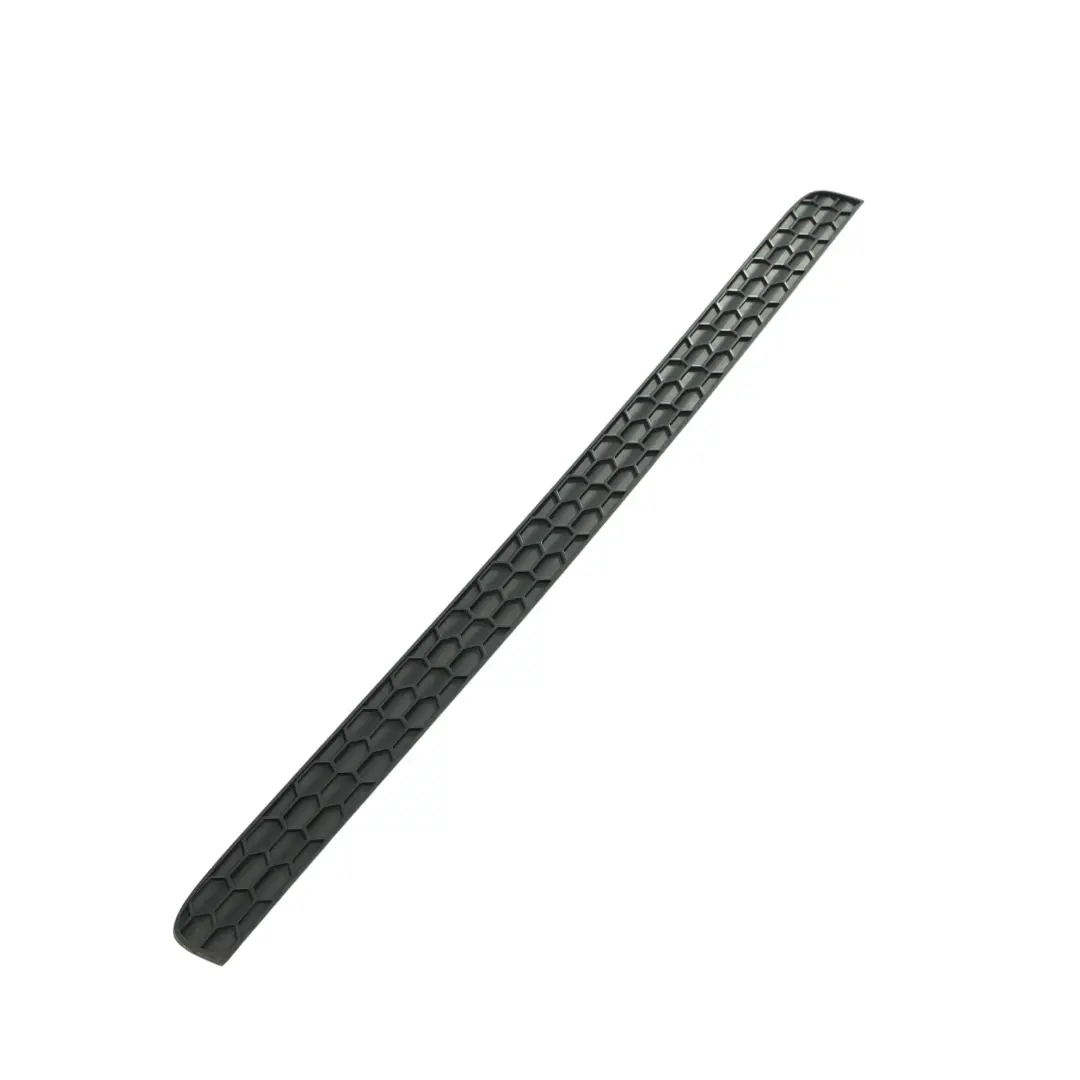 Paraurti Posteriore Griglia JCW Aerokit Griglia Centrale per Mini R56 R57 con numero di parte 5A5F090 Mini R56 R57 Paraurti Posteriore Griglia JCW Aerokit Griglia Centrale - SKU 5A5F090 - Numero di parte 5A5F090